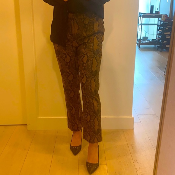 Joie snake skin pants size 6 cropped  2019 fall - Picture 2 of 6